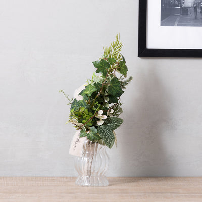 花器に入れて飾ることもできます