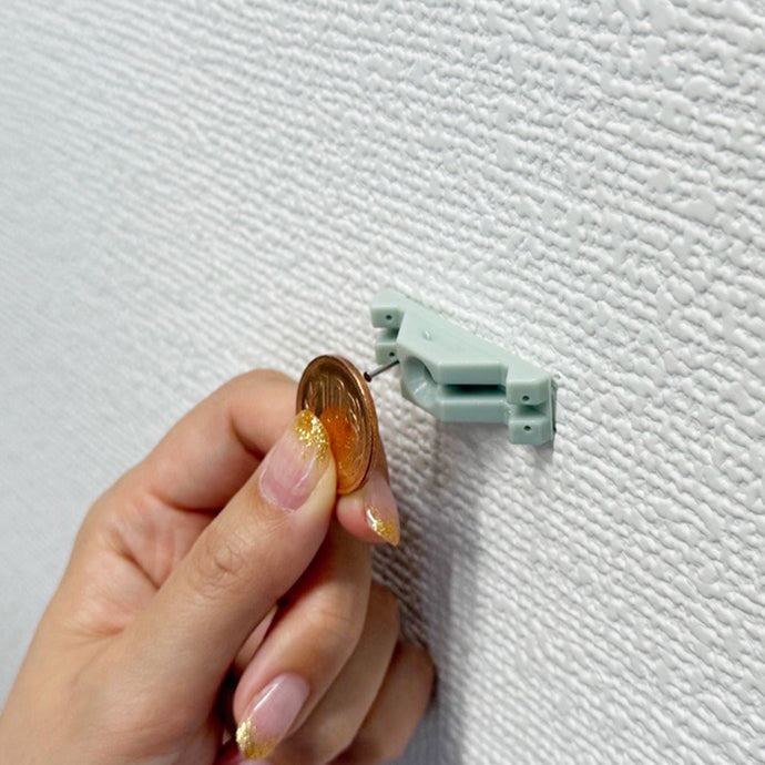 賃貸OK、壁の穴が目立ちにくい石膏釘で取り付け可能