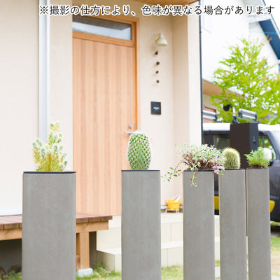 アルミ素材でありながら温かみのある住宅になじむデザイン